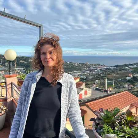 Casa Storica Di Alma Con Fantastica Vista Mare * Sanremo