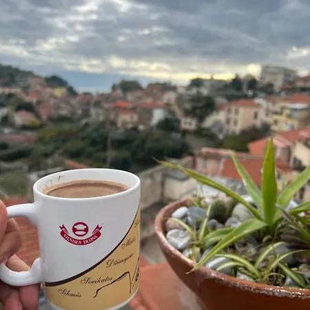 Casa Storica Di Alma Con Fantastica Vista Mare Apartment *