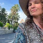 Casa Storica Di Alma Con Fantastica Vista Mare San Remo