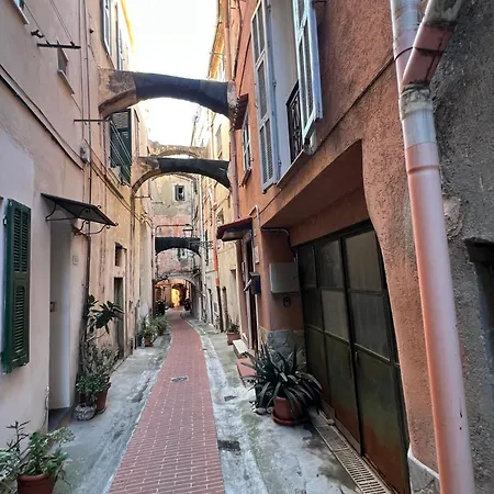 Διαμέρισμα Casa Storica Di Alma Con Fantastica Vista Mare Σαν Ρέμο