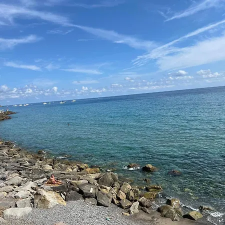 Casa Storica Di Alma Con Fantastica Vista Mare Διαμέρισμα Σαν Ρέμο