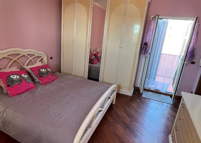 Casa Storica Di Alma Con Fantastica Vista Mare Appartamento
