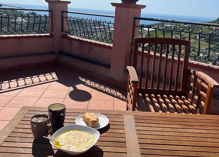 Casa Storica Di Alma Con Fantastica Vista Mare Appartamento *